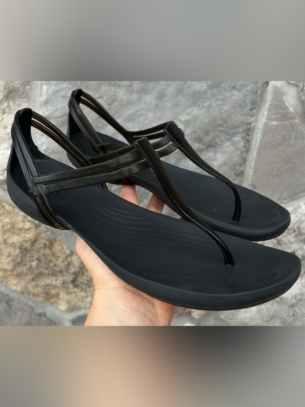 Crocs Isabella T Strap Black Jelly Sandals Size 9 Thong Comfort Flats Casual
